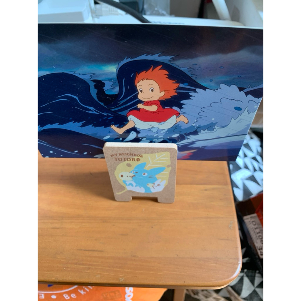 Studio Ghibli - Wooden Stand Clip