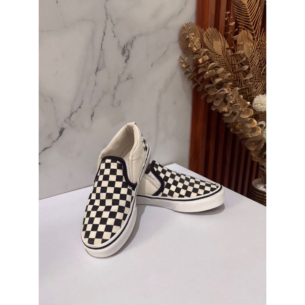 sepatu anak original second vans