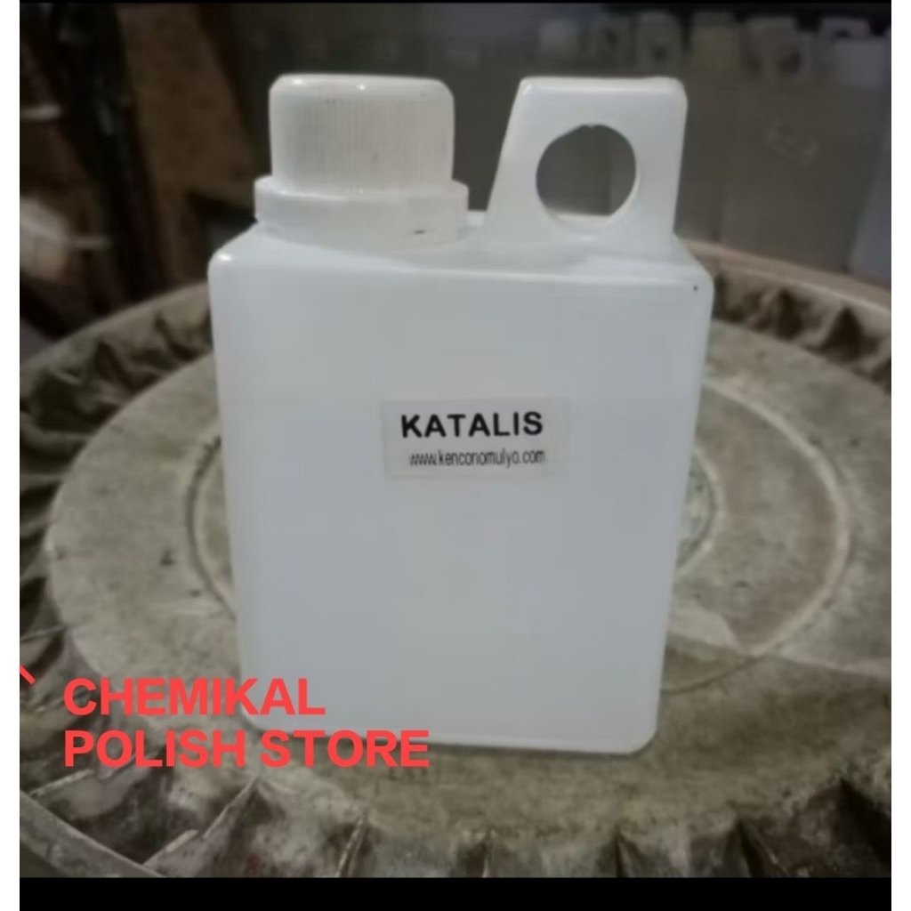 Katalis untuk pengeras resin