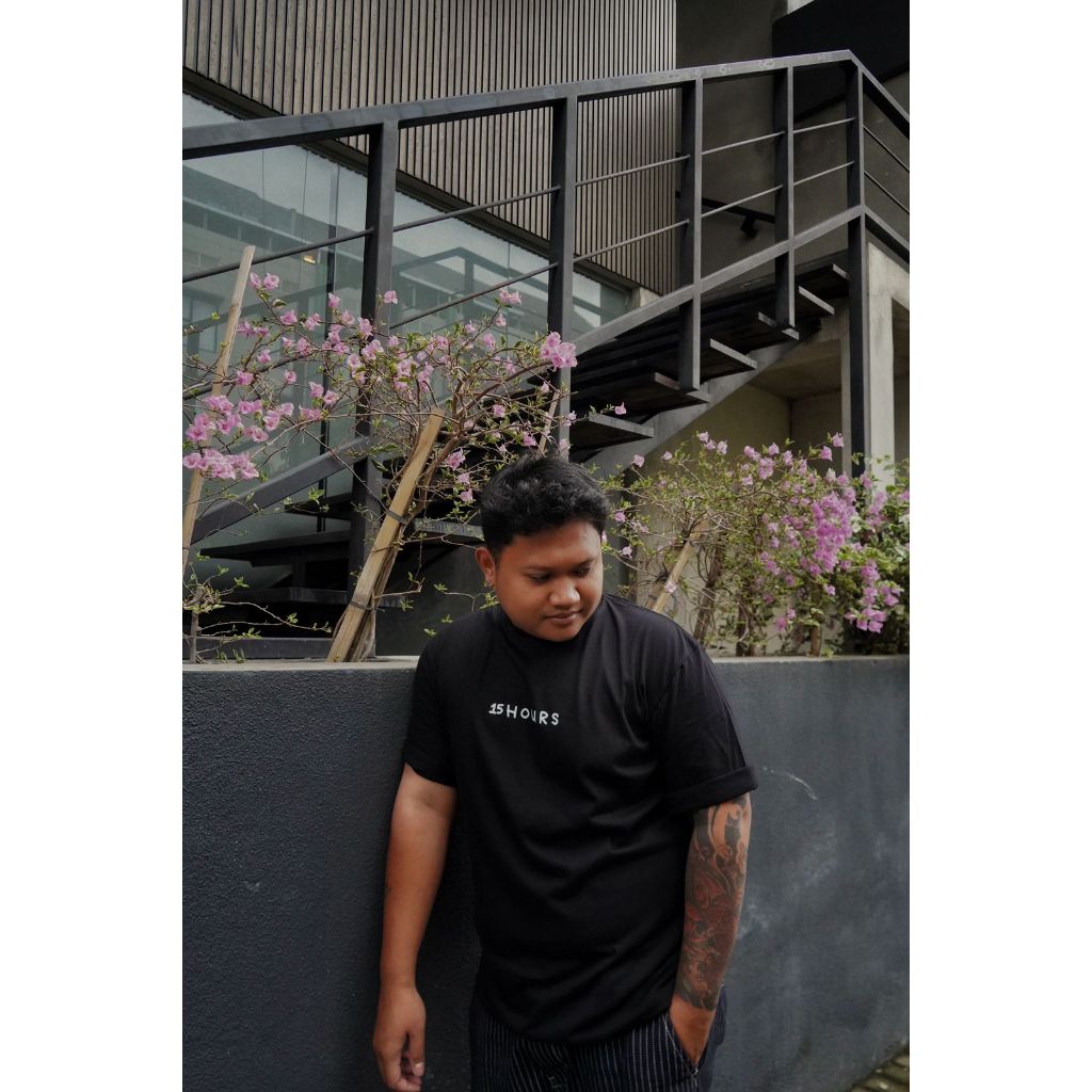 "TOMAHAWK" - Oversized Fit T-shirt / Unisex / Chef T-Shirt / Kaos Chef / 15 Hours