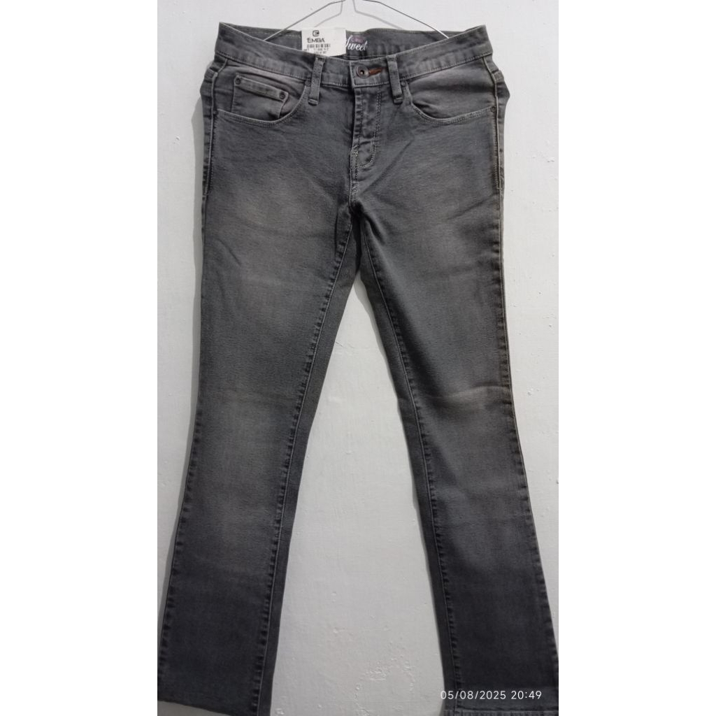 Emba celana jeans wanita sz 27