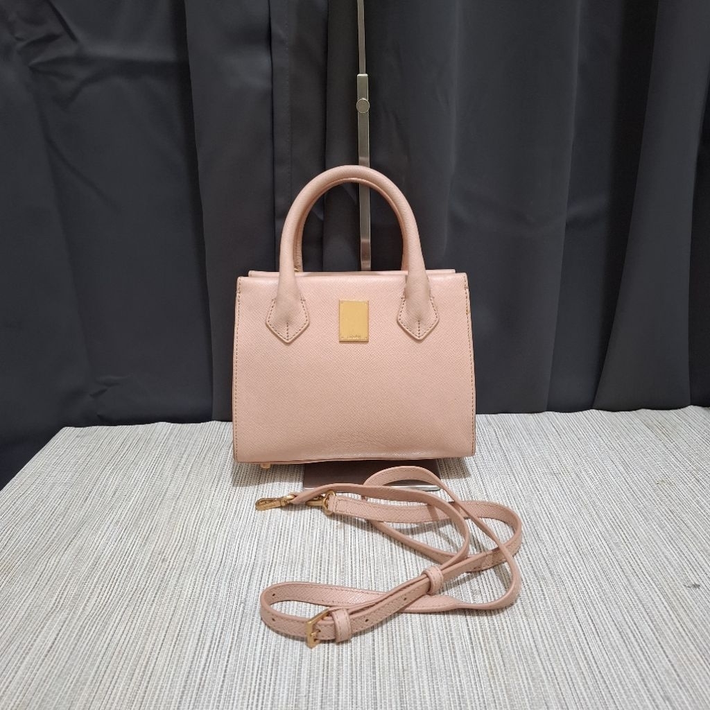 Couronne Slingbag Mini Kulit Asli in Baby Pink