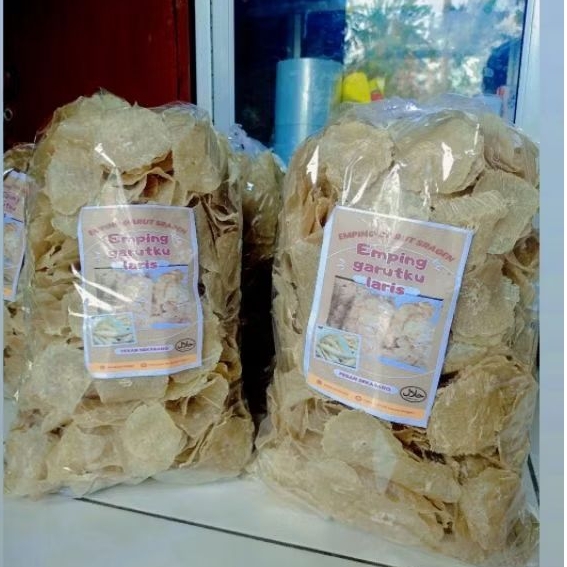 

emping garut 1kg / Emping ubi Garut grade A 1kg (Ready kak