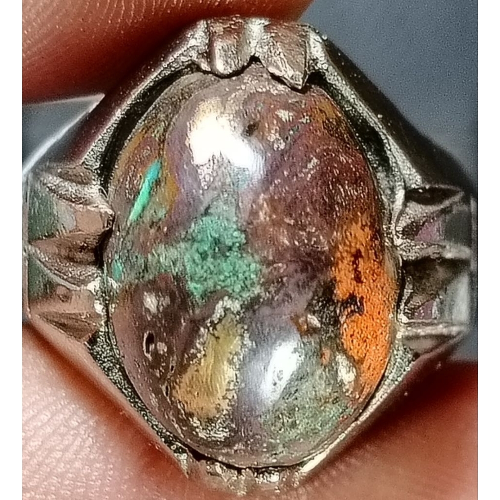 BATU AKIK DAMAR WULAN DIM KANTORAN