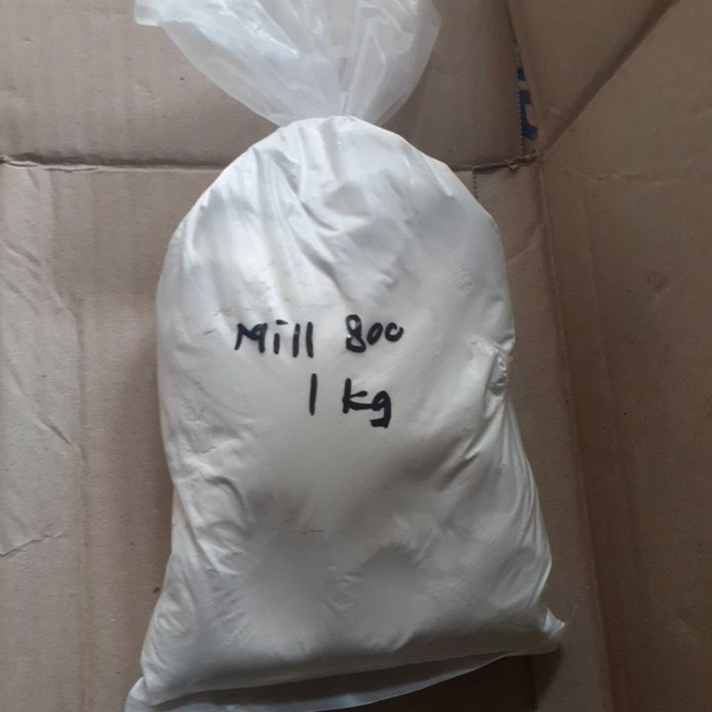 Calsium carbonate super white,Mill 800  1kg