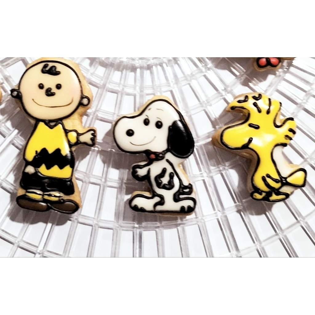 

Snoopy and Friends min 5pcs bisa mix