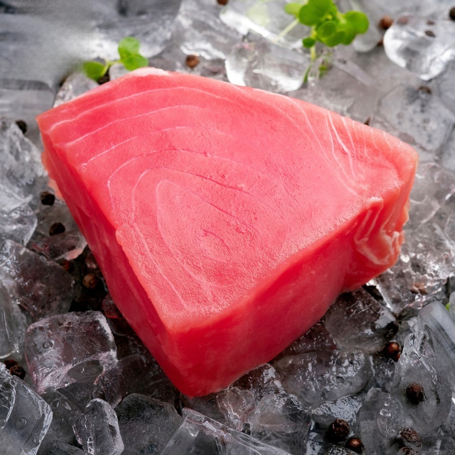 

Ikan TUNA Fillet Steak 250gram Frozen - Kheiza Frozen