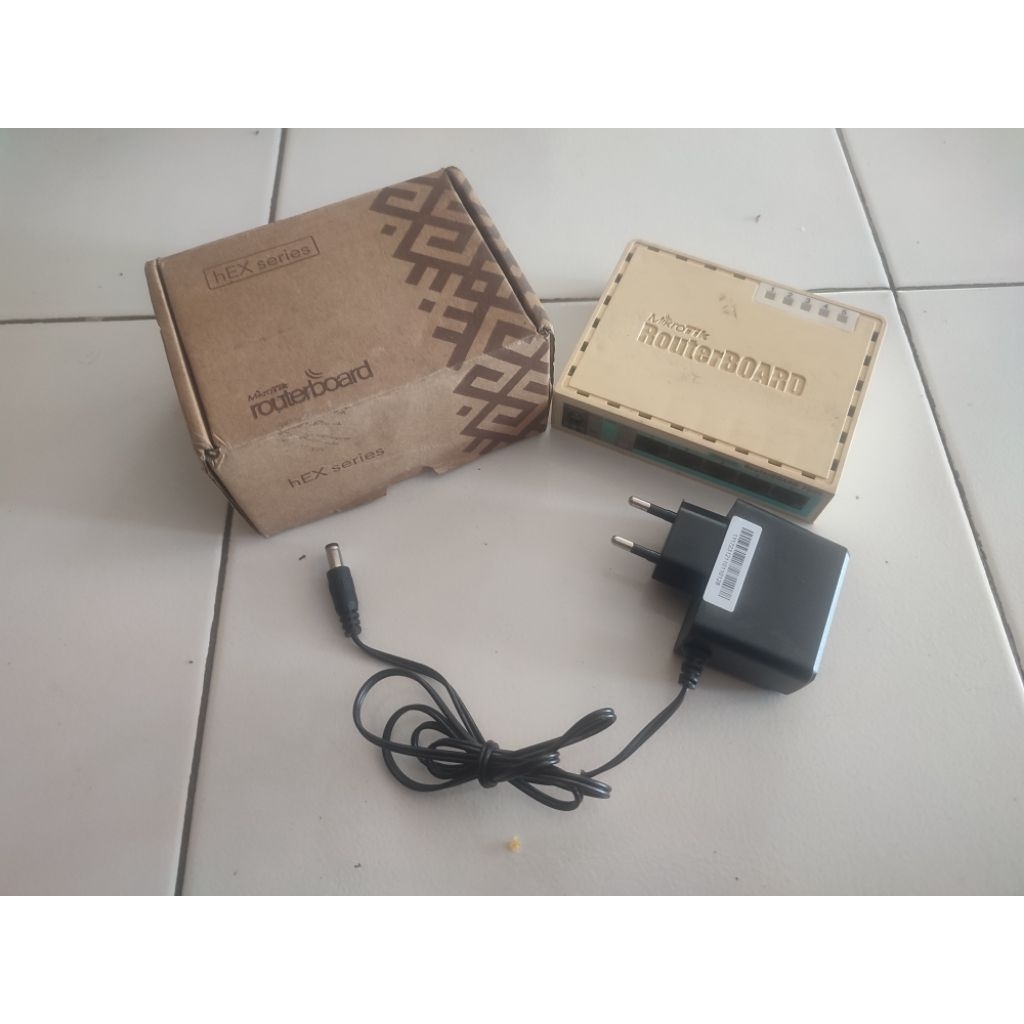 Mikrotik rb750r2