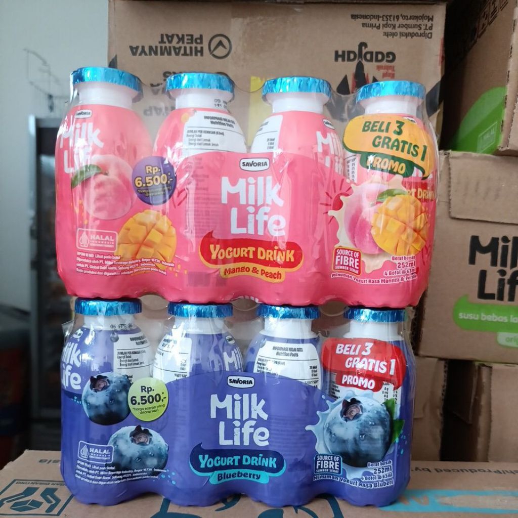 

milklife yogurt drink 63ml 1pack isi 4pcs