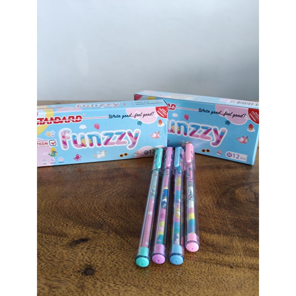 

PENA STANDARD FUNZZY UNICORN WARNA WARNI LUCU UNTUK ANAK & REMAJA