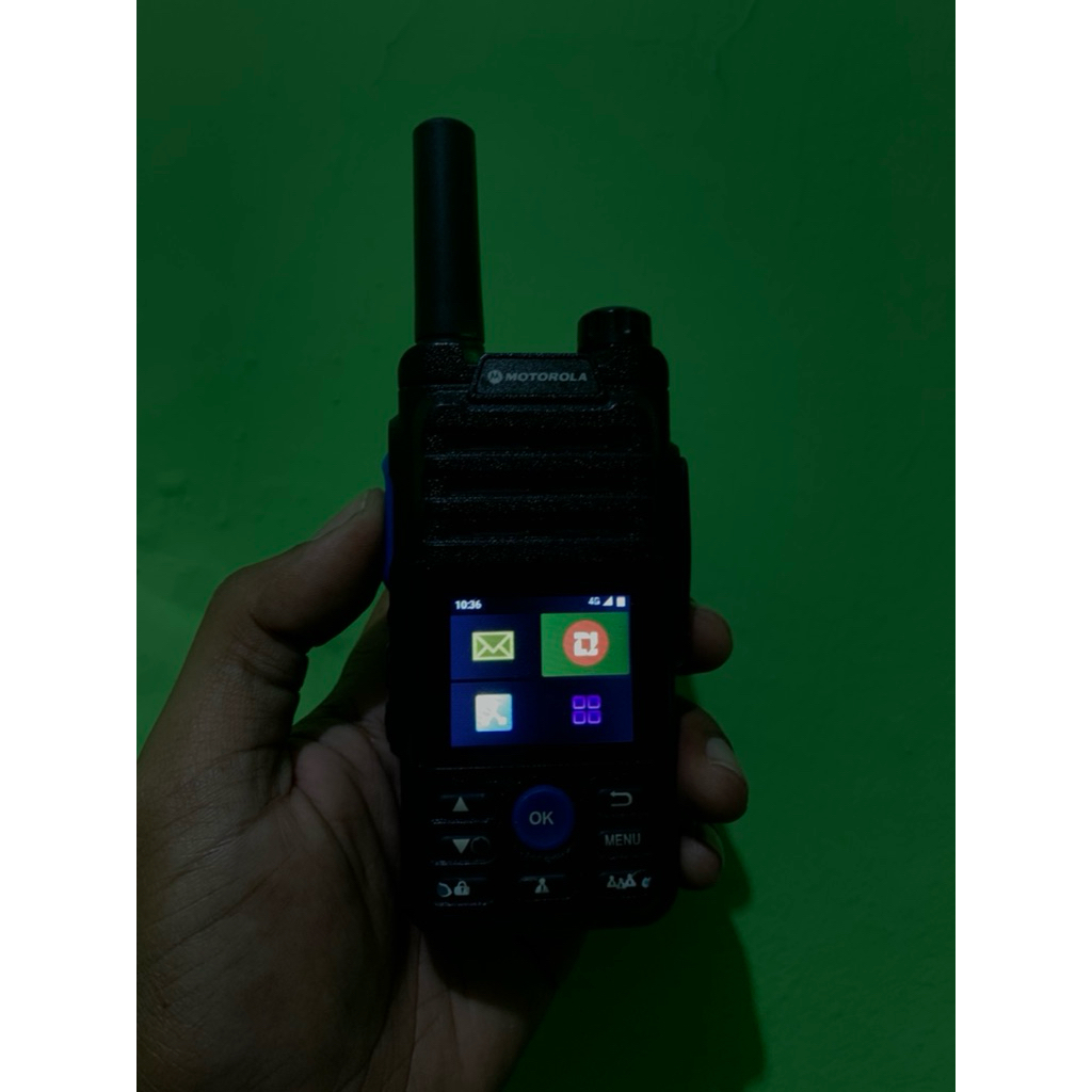 HT POC Motorola T56 Jarak jauh sampai luar negri Ptt over celular paket komplit