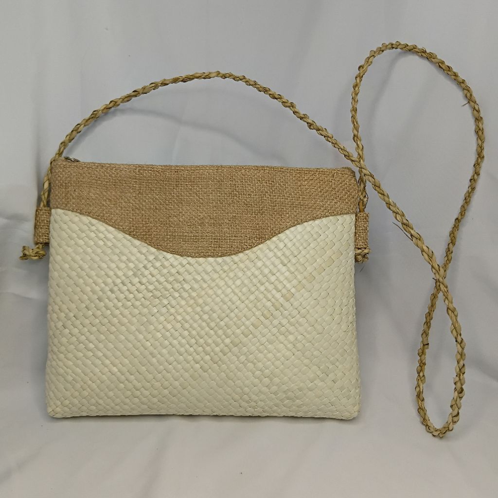 TAS ANYAMAN PANDAN SELEMPANG / TAS SELEMPANG PANDAN / TAS PANDAN SELEMPANG / TAA PANDAN KOMBINASI GO