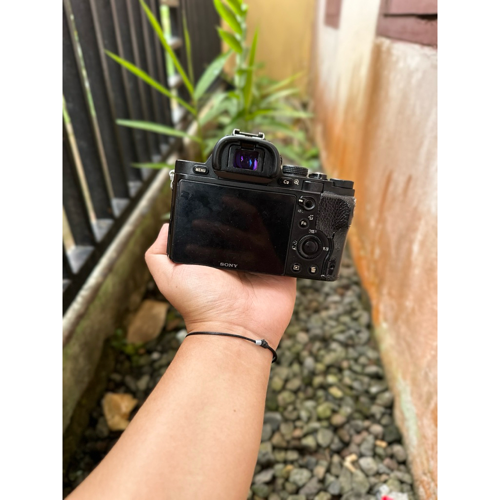 Sony a7 classic body only