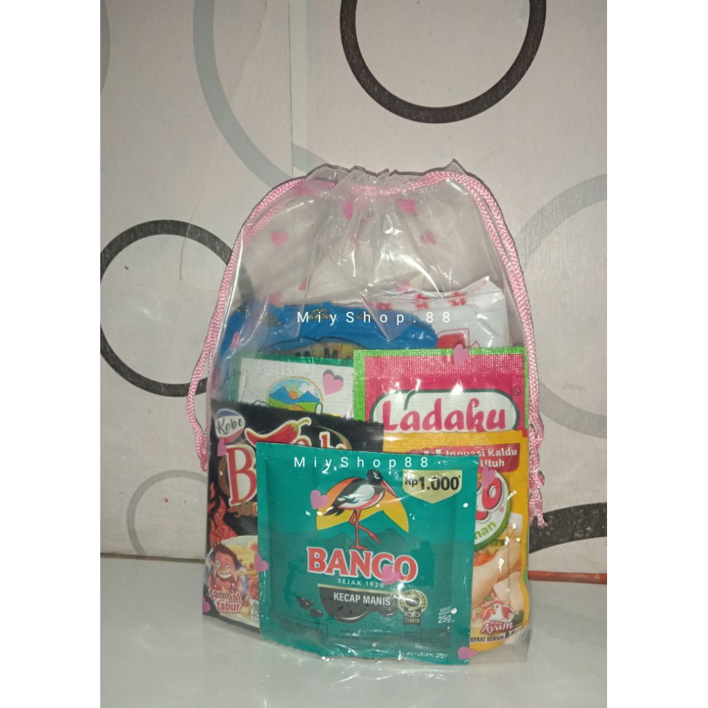 

Paket Sembako Bingkisan Hampers Bumbu Dapur