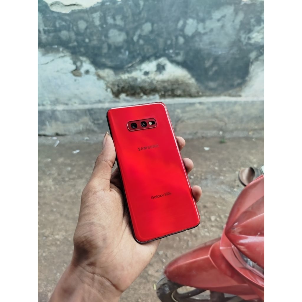 Samsung s10e 6/128 ex inter