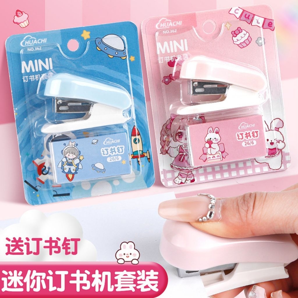 

Stapler Mini Lucu Karakter Staples mini portable + isi