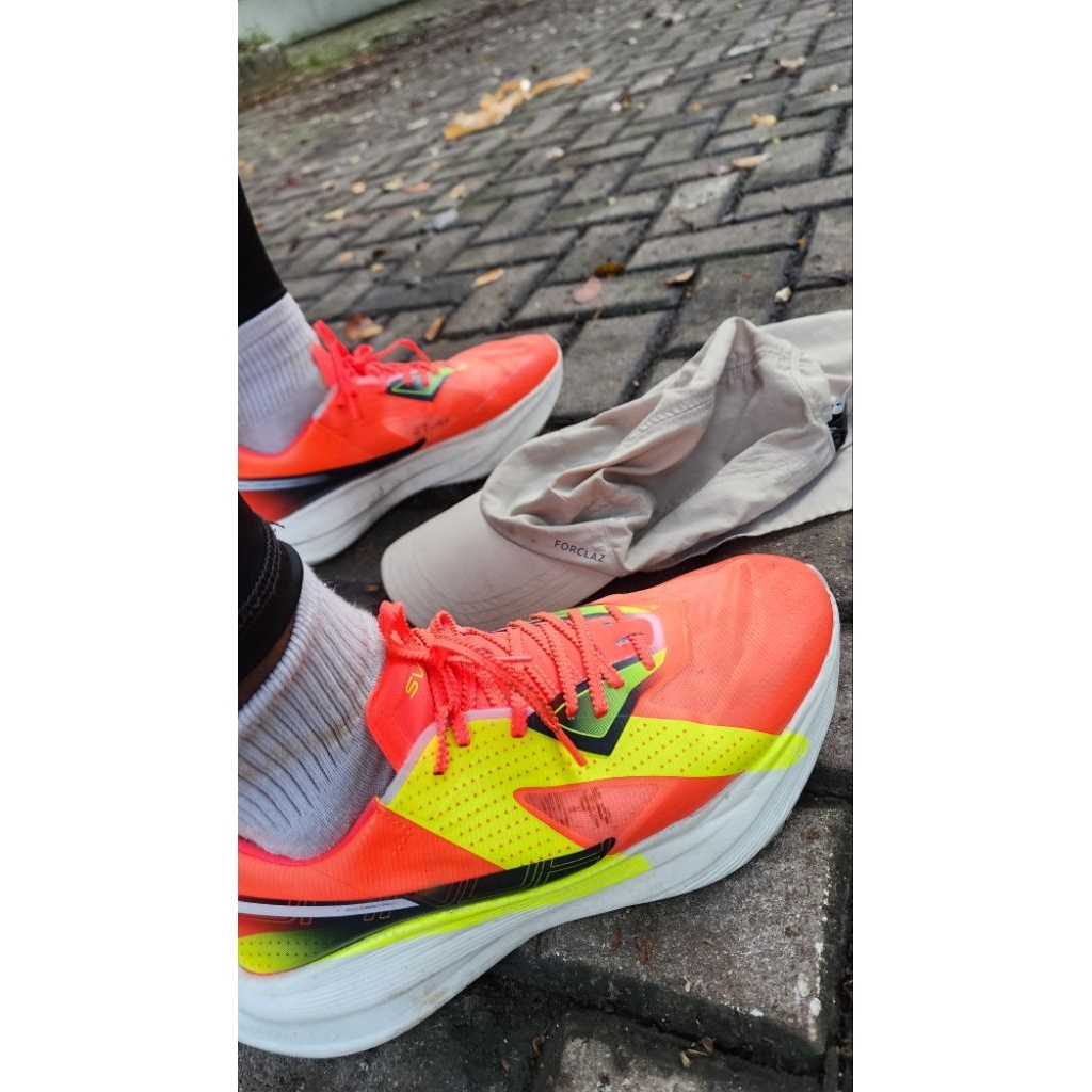 Specs Coanda Spars Sv Subs 1