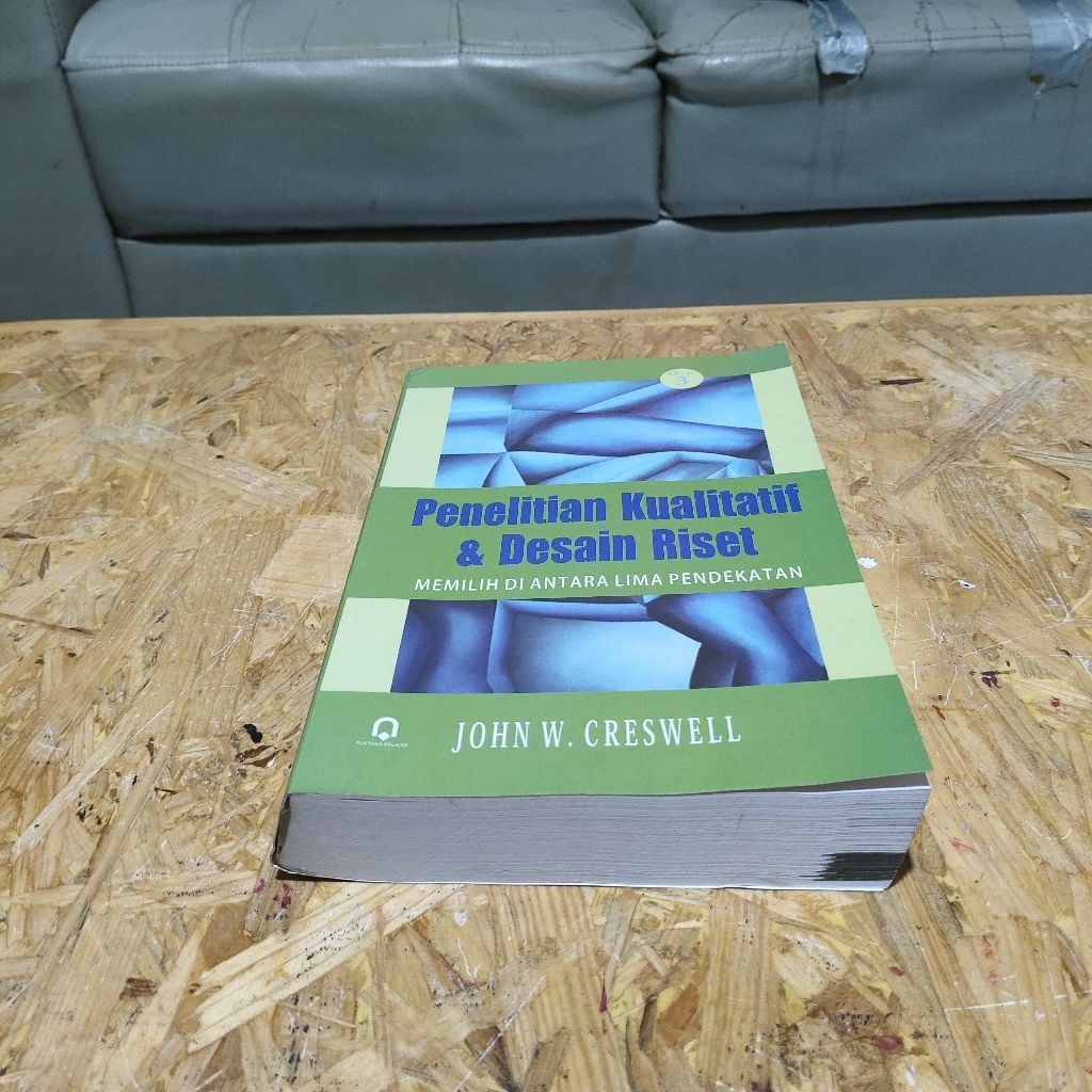 Buku Penelitian Kualitatif & Desain Riset