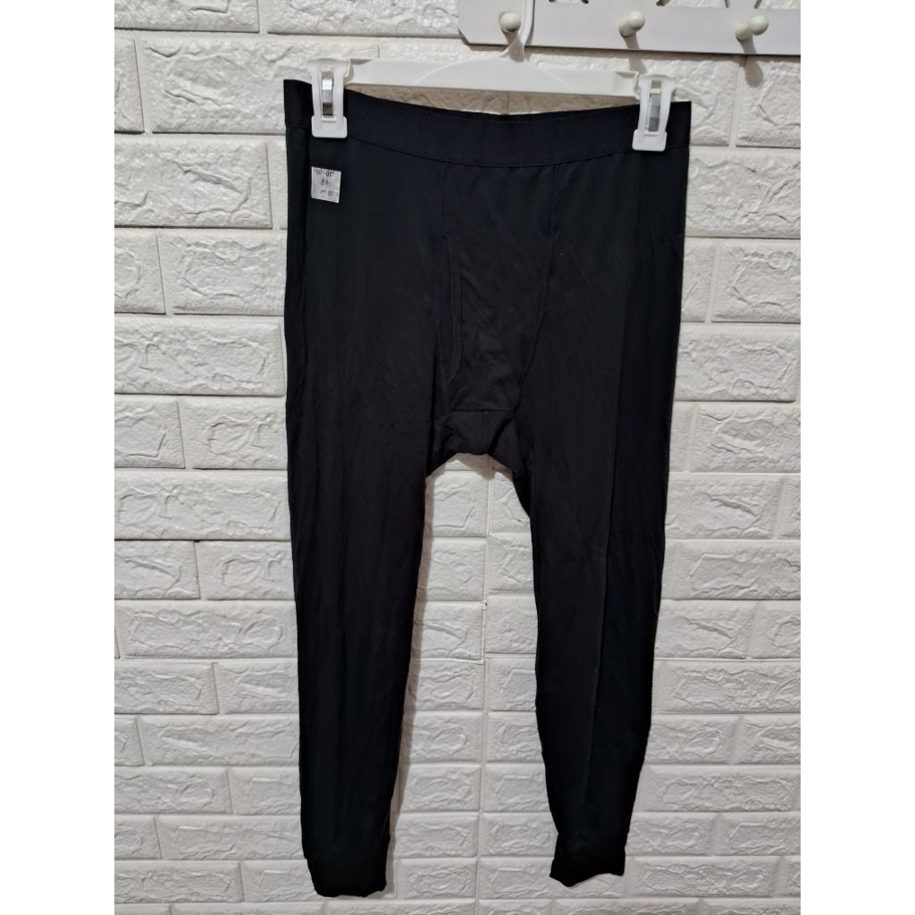M10 legging cowok uniqlo heattech extrawarm