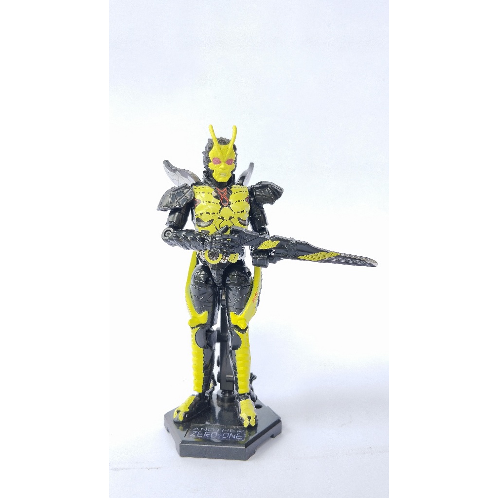 Action Figure KAMEN RIDER ANOTHER ZERO-ONE SO-DO Bandai