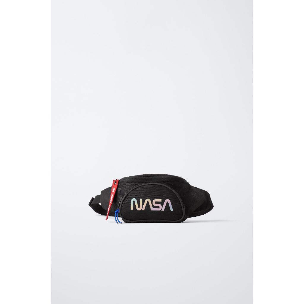 ZARA TAS PINGGANG © NASA Tas format tas pinggang © NASA