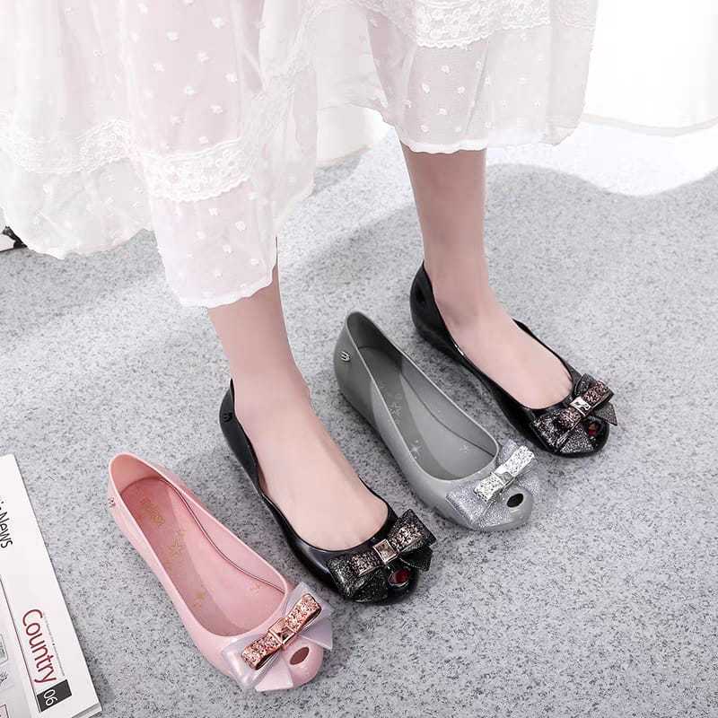 MELISSA ULTRAGIRL STAR BOW ( SIZE 35/36 - 40 ) SEPATU WANITA FLAT / SEPATU KERJA / SEPATU JALAN JALA