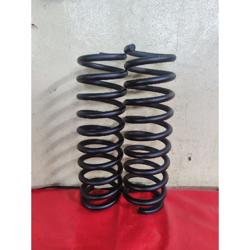 Per mercy W124 depan