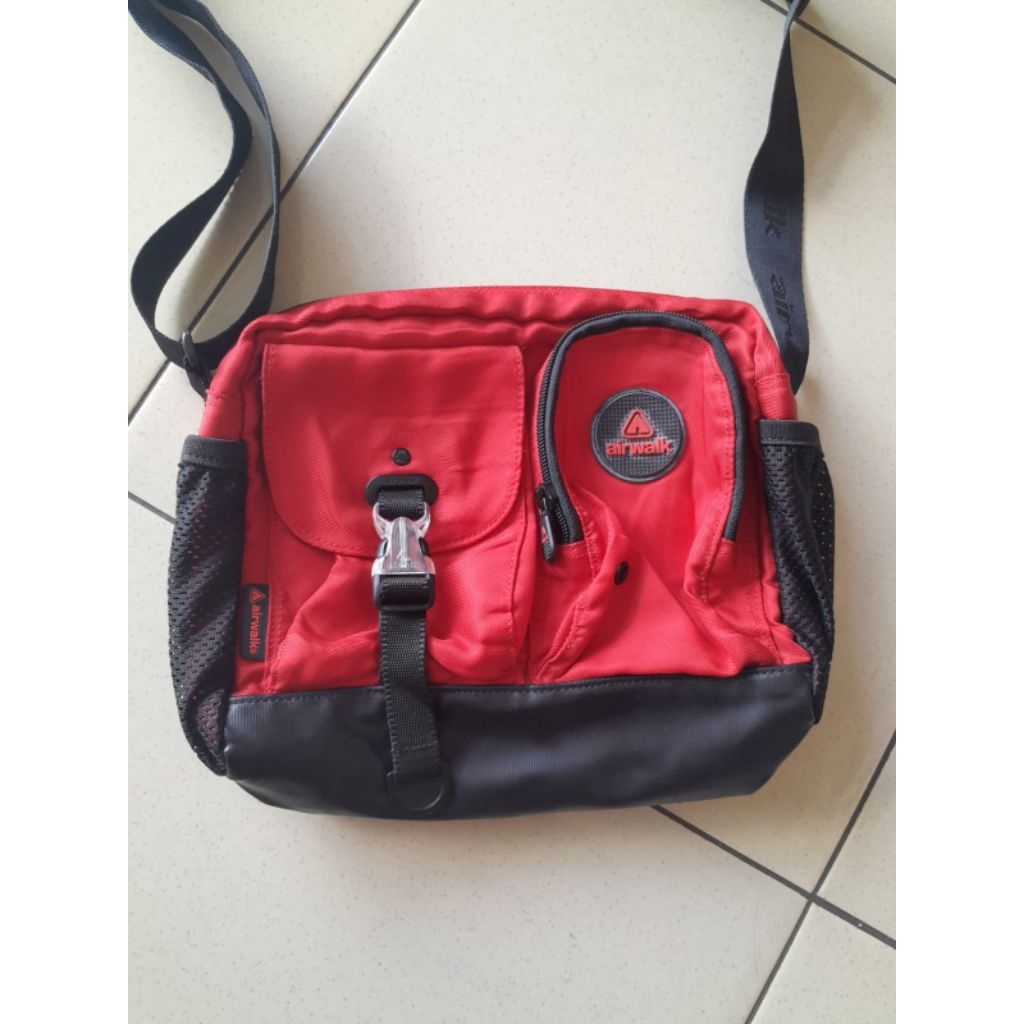 tas airwalk