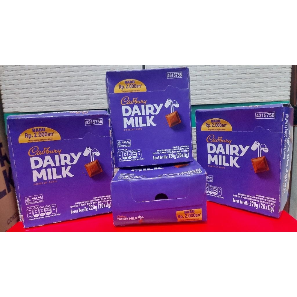 

Cadbury Dairy Milk 11gr (20 x 11gr) 2000