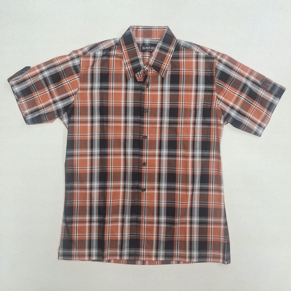 KEMEJA LENGAN PENDEK HEM KOTAK KEMEJA PRIA ORANGE