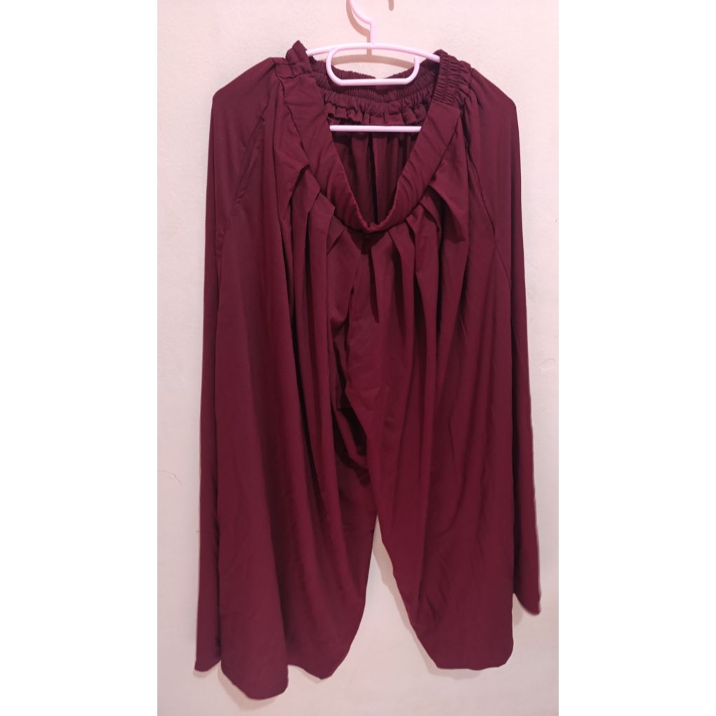 PRELOVED Celana Kulot merah gombrong