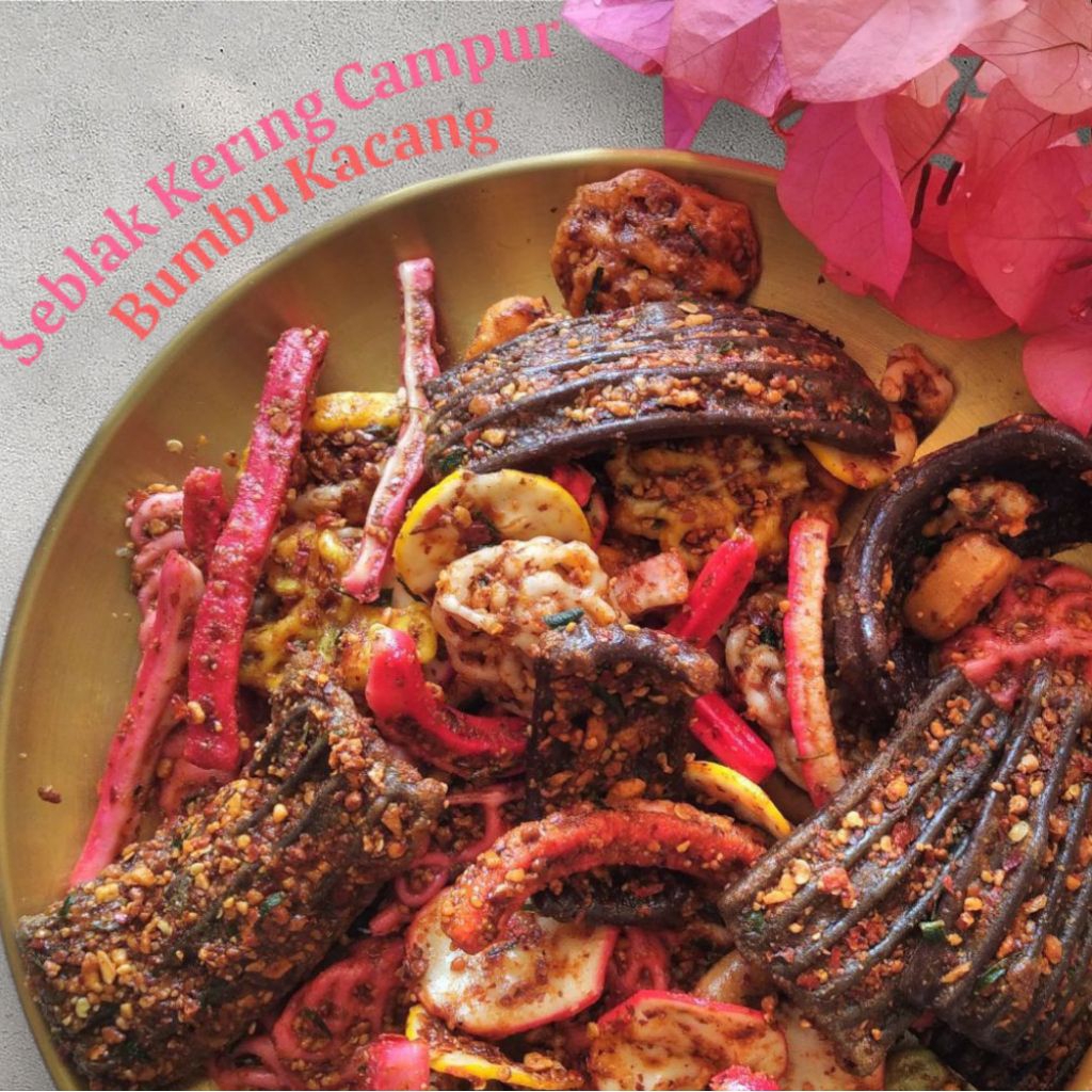 

HottKribo.id - (250gr) Seblak Kering Campur Bumbu Kacang Pedas