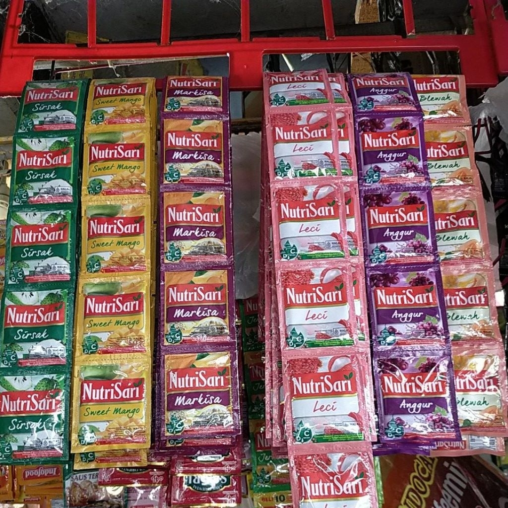 

minuman segar nutrisari aneka rasa jeruk orange/ sirsak/ sweet mango [ mangga ] markisa/ leci/ anggur/ blewah/ semangka/ milky peach/ lemon tea/ sweet orange/ jeruk nipis/ jeruk peras/ anggur hijau/ kelapa/