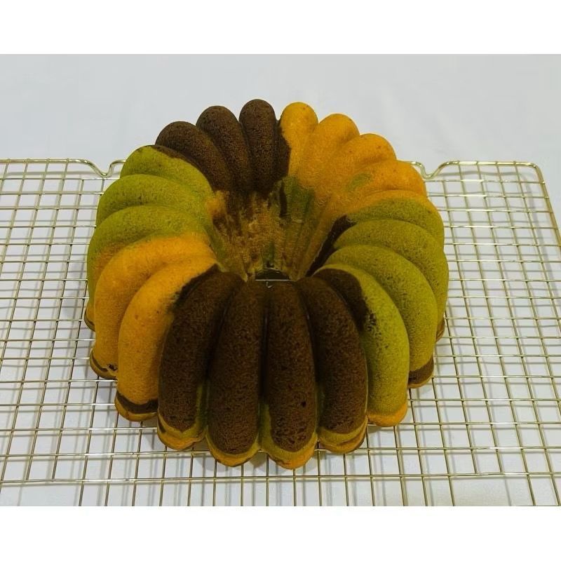 

Cake Marmer Tiga Rasa Halal homemade