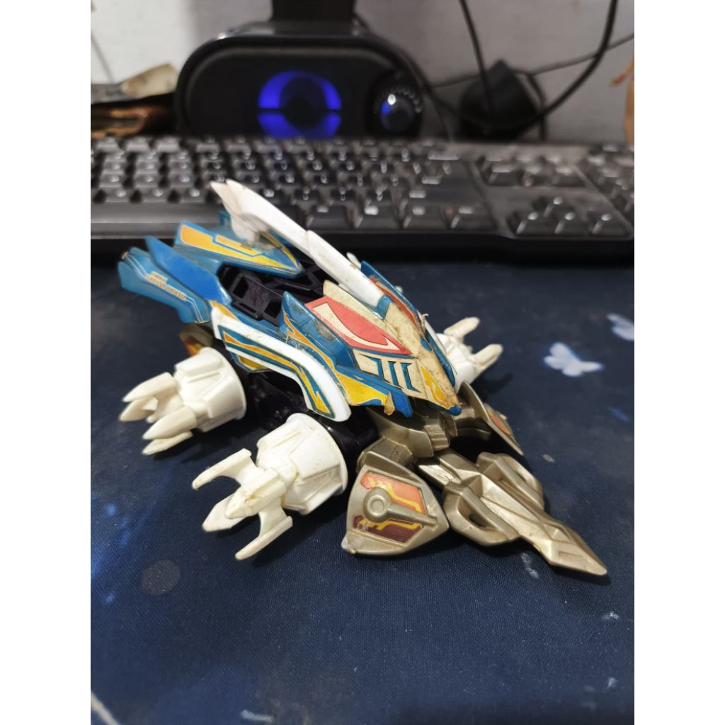 Crush Gear Garuda Phoenix Bandai