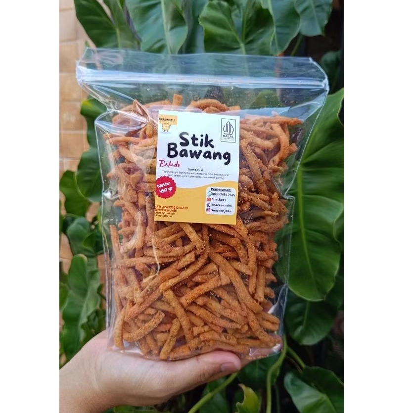 

SNACKEE|| Stik Bawang rasa " BALADO" isi 450gr premium, gurih, garing, dan renyah