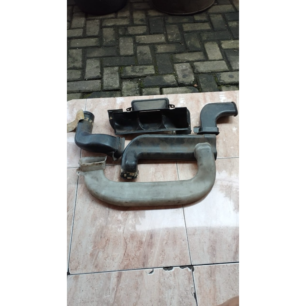 Selang ac depan kijang kapsul