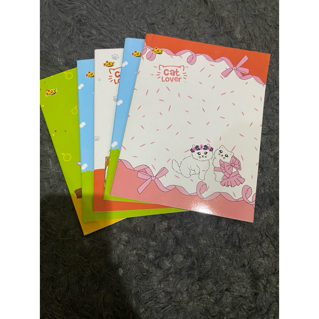 

BUKU TULIS 5PCS ATAU SATUAN
