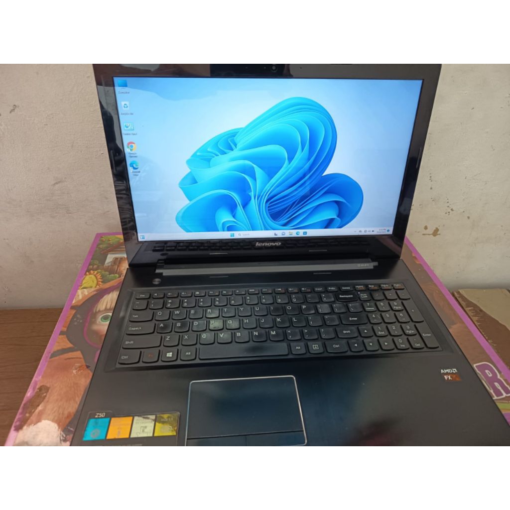 Laptop LENOVO Z50-75 AMD Quad-Core Second