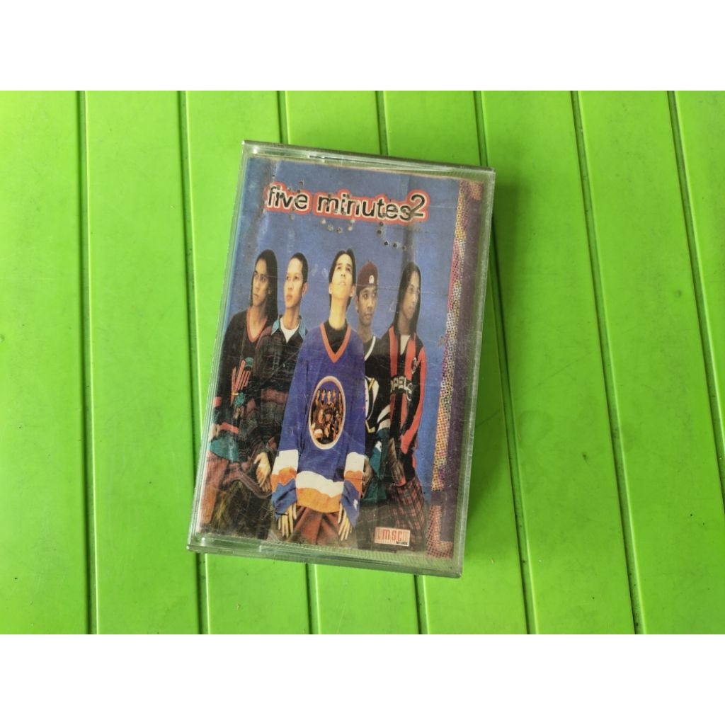 Kaset pita Five Minutes