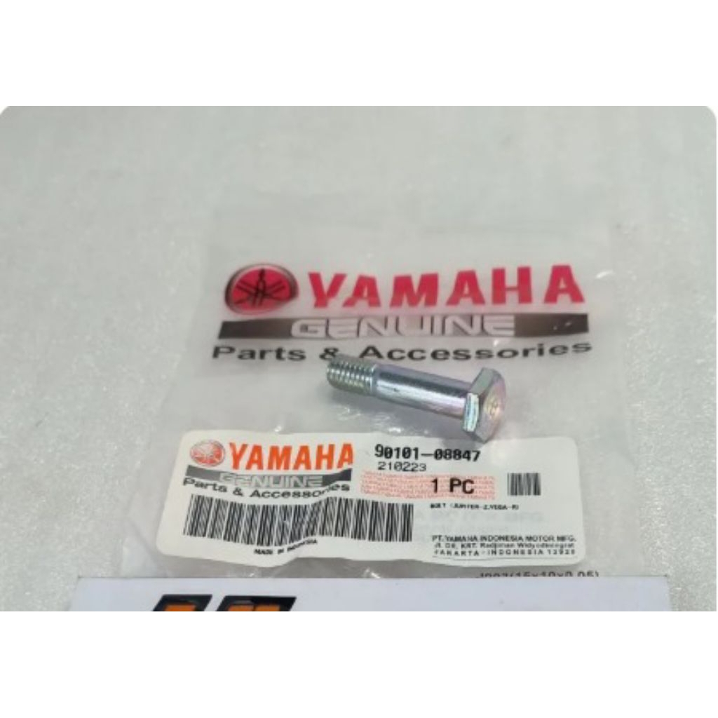 Baut Nap Gear Belakang Yamaha F1ZR, Vega R ZR, Force 1, Jupiter Z, Z1 90101-08847