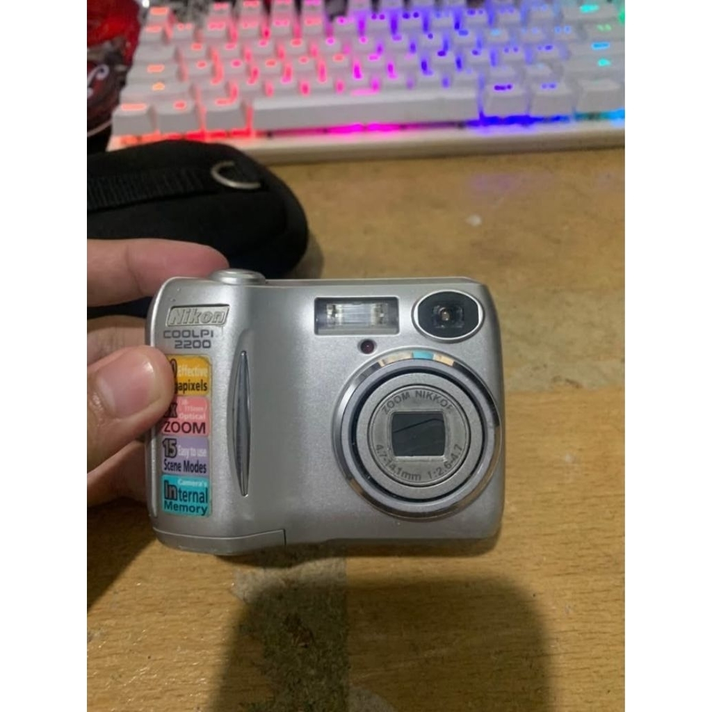 Jual DIGICAM Kamera Nikon Coolpix 2200 Vintage Bekas Bagus – Harga Murah Jakarta