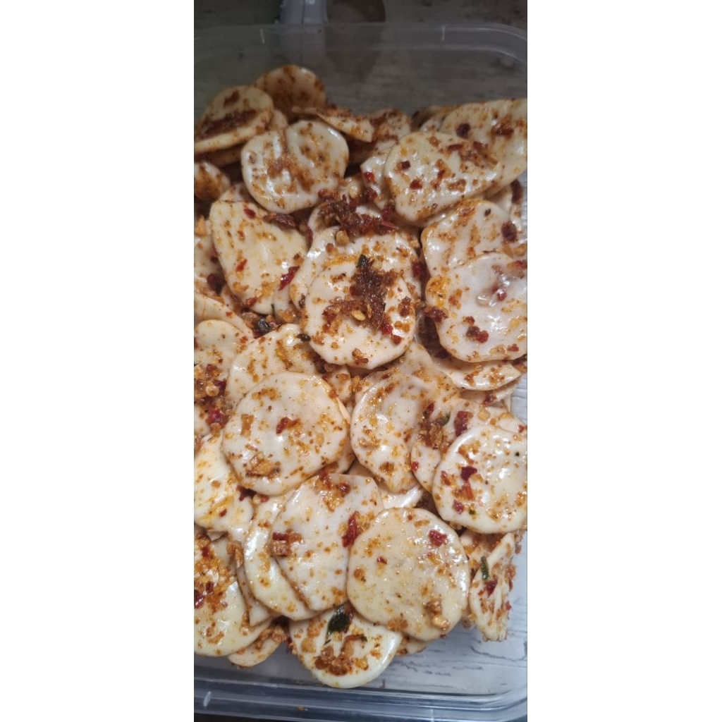 

seblak kering pedas daun jeruk