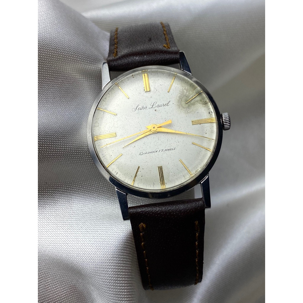 Seiko Laurel Cream Aging Dial Manual Winding Made in Japan