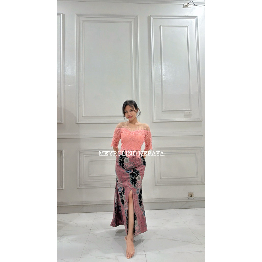 LONGDRESS KEBAYA / MEYROLIND KEBAYA / CUSTOM DRESS / JAHIT / KEBAYA PREMIUMh