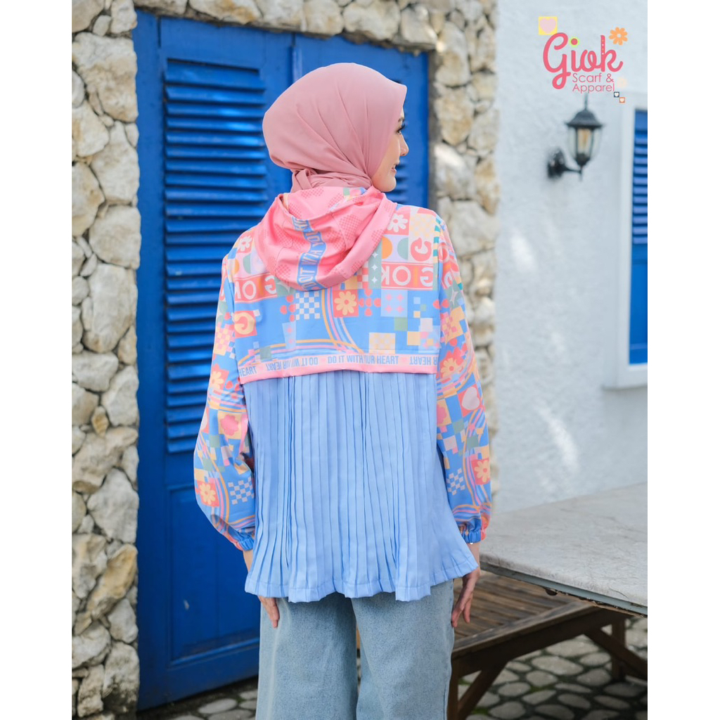 Freya Jacket Pleated by Giok Scarf