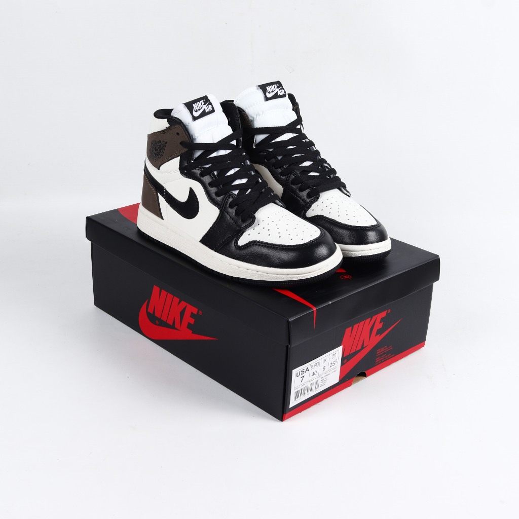 Nike Air Jordan 1 Retro High Dark Mocha