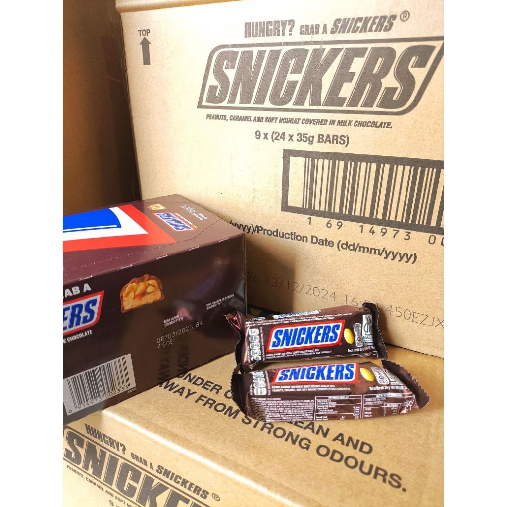 

Coklat Snicker 35gr isi 24pcs, satu box 24pcs