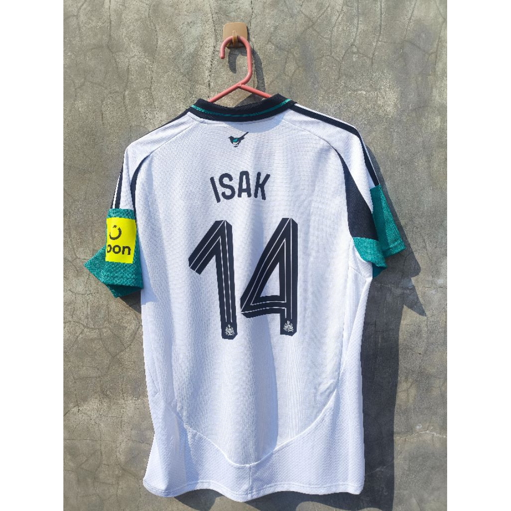 Jersey Newcastle united 3rd isak