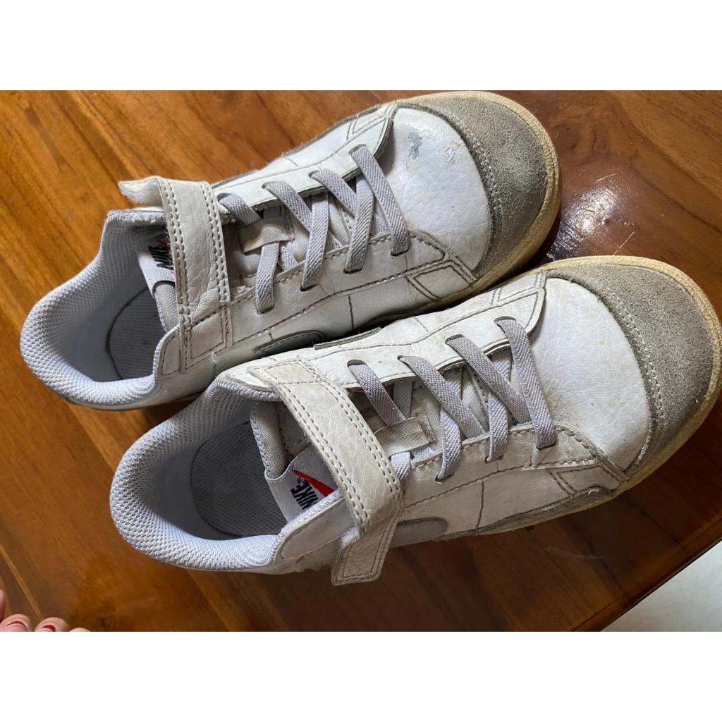 Preloved sepatu anak laki2 NIKE